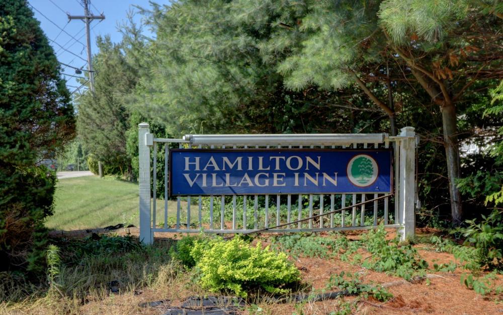 Hamilton Village Inn